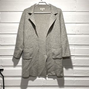 Ladies monteau open carnigan